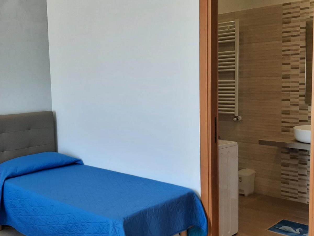 Casa Azzurro Di Mare Lägenhet Vieste Exteriör bild