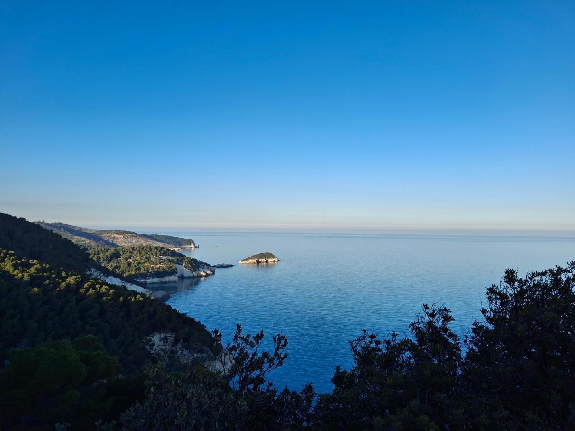 Casa Azzurro Di Mare Lägenhet Vieste Exteriör bild