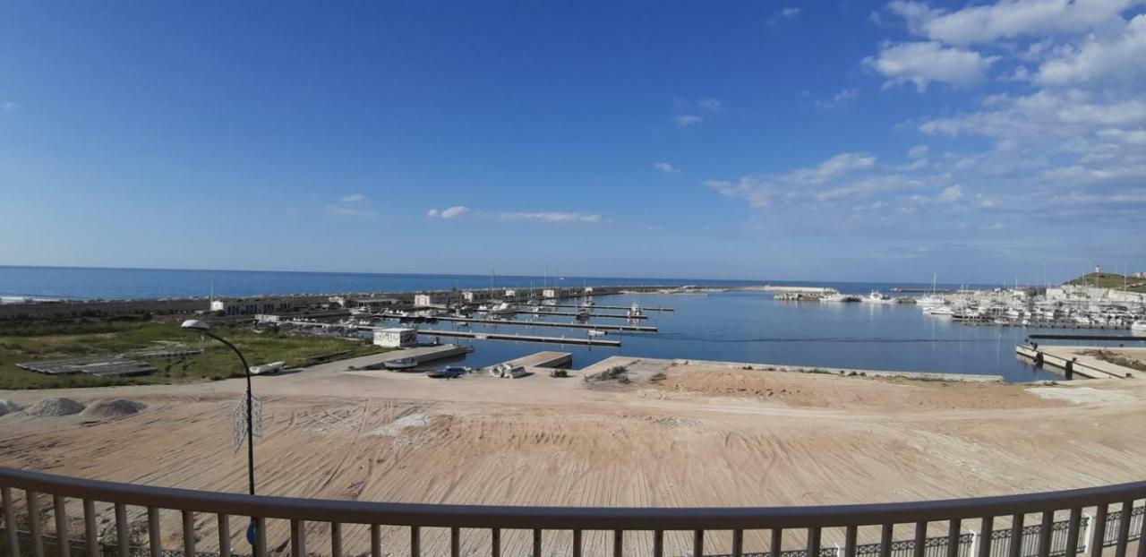 Casa Azzurro Di Mare Lägenhet Vieste Exteriör bild